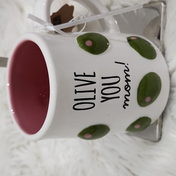 🔹️Lang🔹️ Olive You Mom Coffee mug by  Ceramics ✨️🫒 - Picture 2 of 7